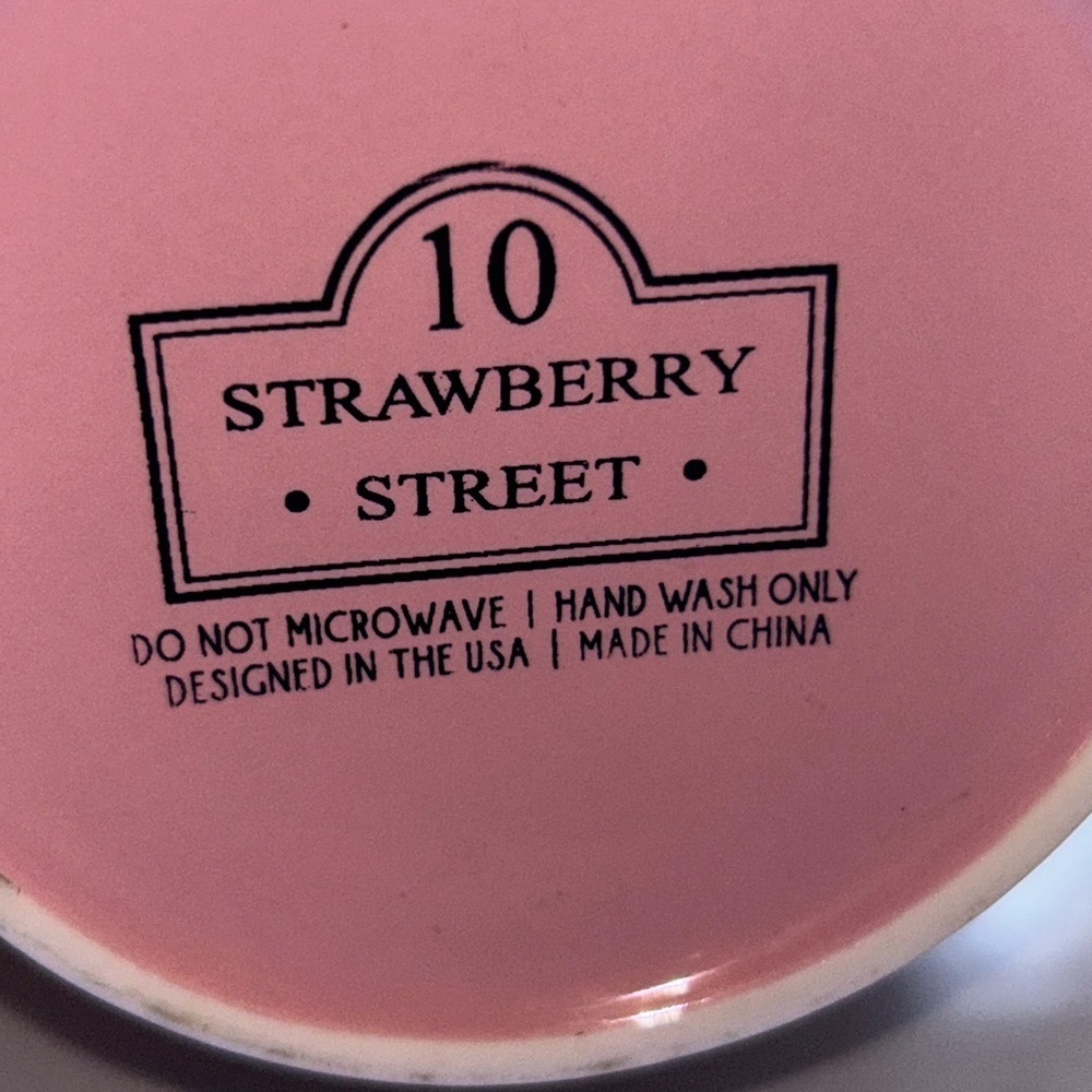 NWT oversized mug - Picture 4 of 4